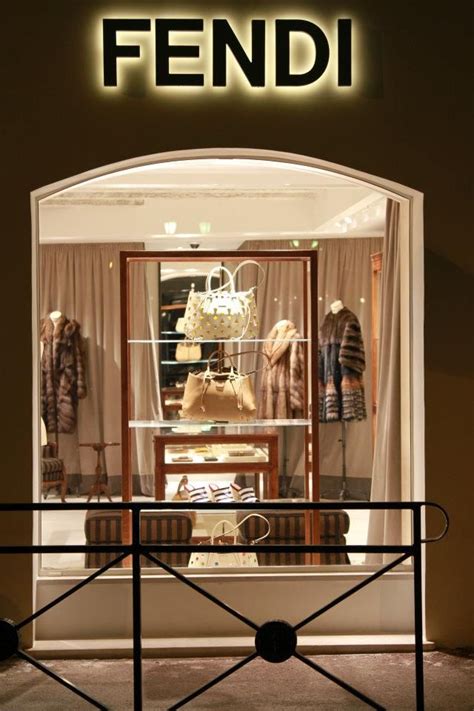 shopping tessuto fendi 2001|fendi official website.